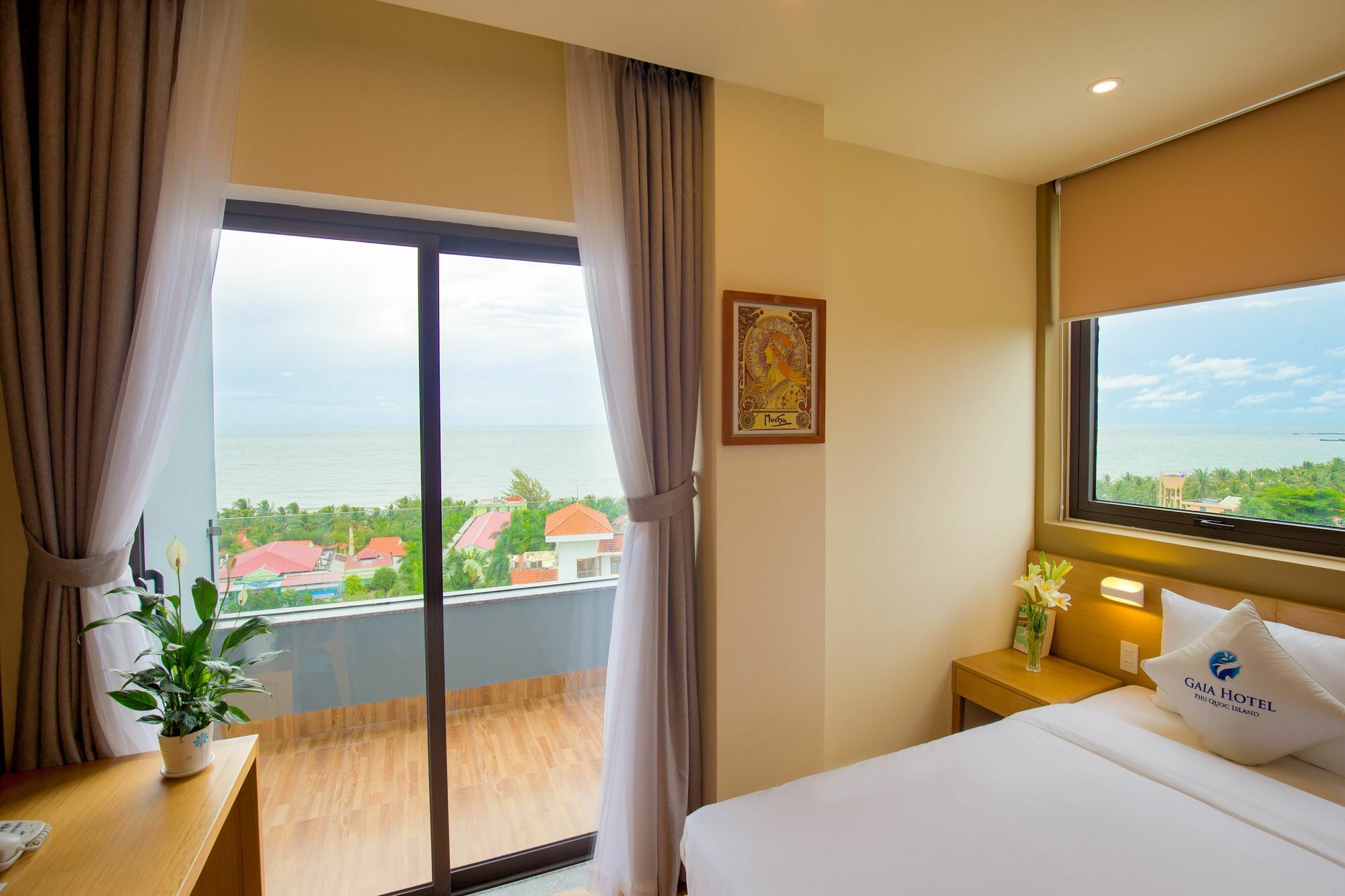 Gaia Hotel Phu Quoc Exterior photo